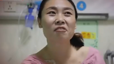 单亲妈妈王玲被查出全身多发性脂肪肉瘤晚期,尽管深知病情无法好转,她却从未放弃过治疗,只为能