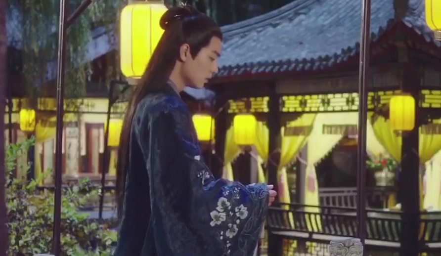 编剧,你说你是不是想吃刀片?官方不给糖,自割大腿肉。奶一口宋楠惜和肖战的,“墨嫣cp”,想