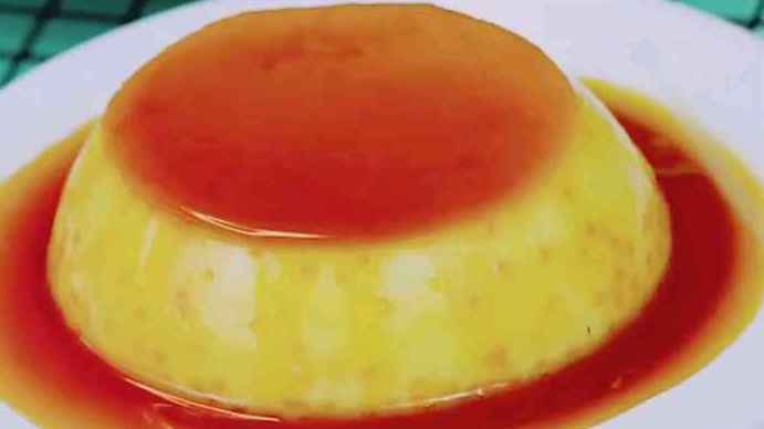 最正宗的港式焦糖布丁……口感细腻滑嫩,必须学会呦!