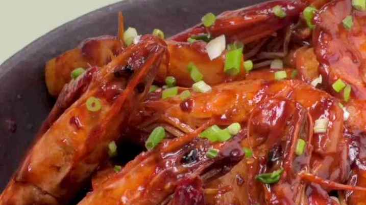 年糕烧大虾,你 pick 年糕还是大虾?