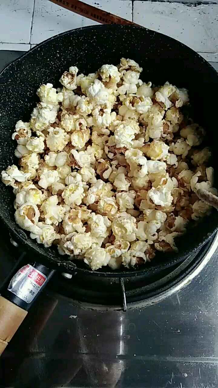 自己做的爆米花比电影院的更好吃