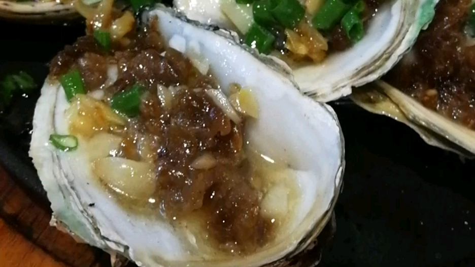 潮州饶平,铁板生蚝。