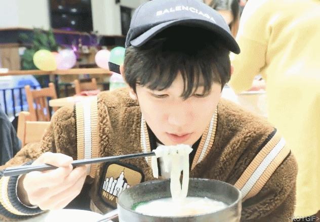 【王源 吃面合集】 看圆圆吃面超有食欲