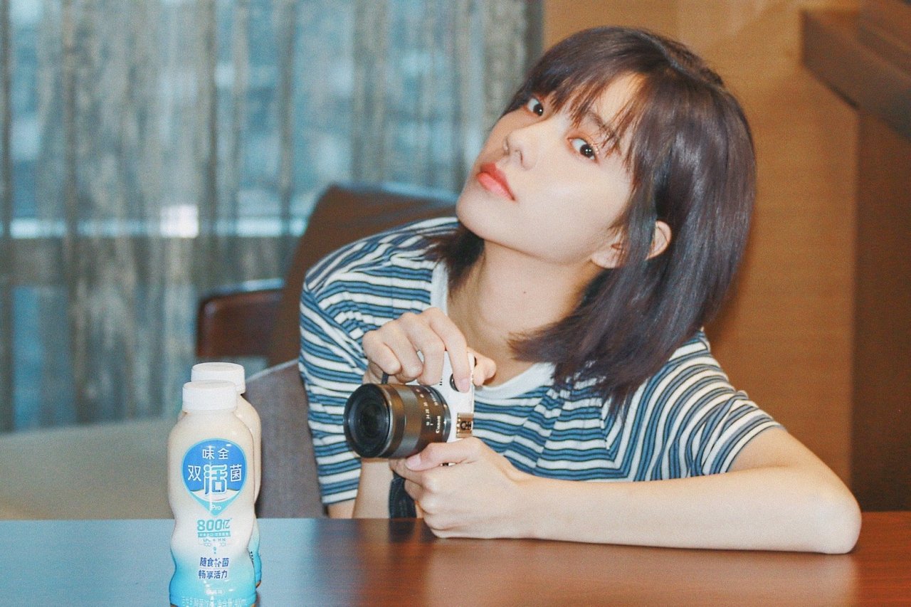 升级800亿双活菌了!这个进步奖就由我李进步颁给你!