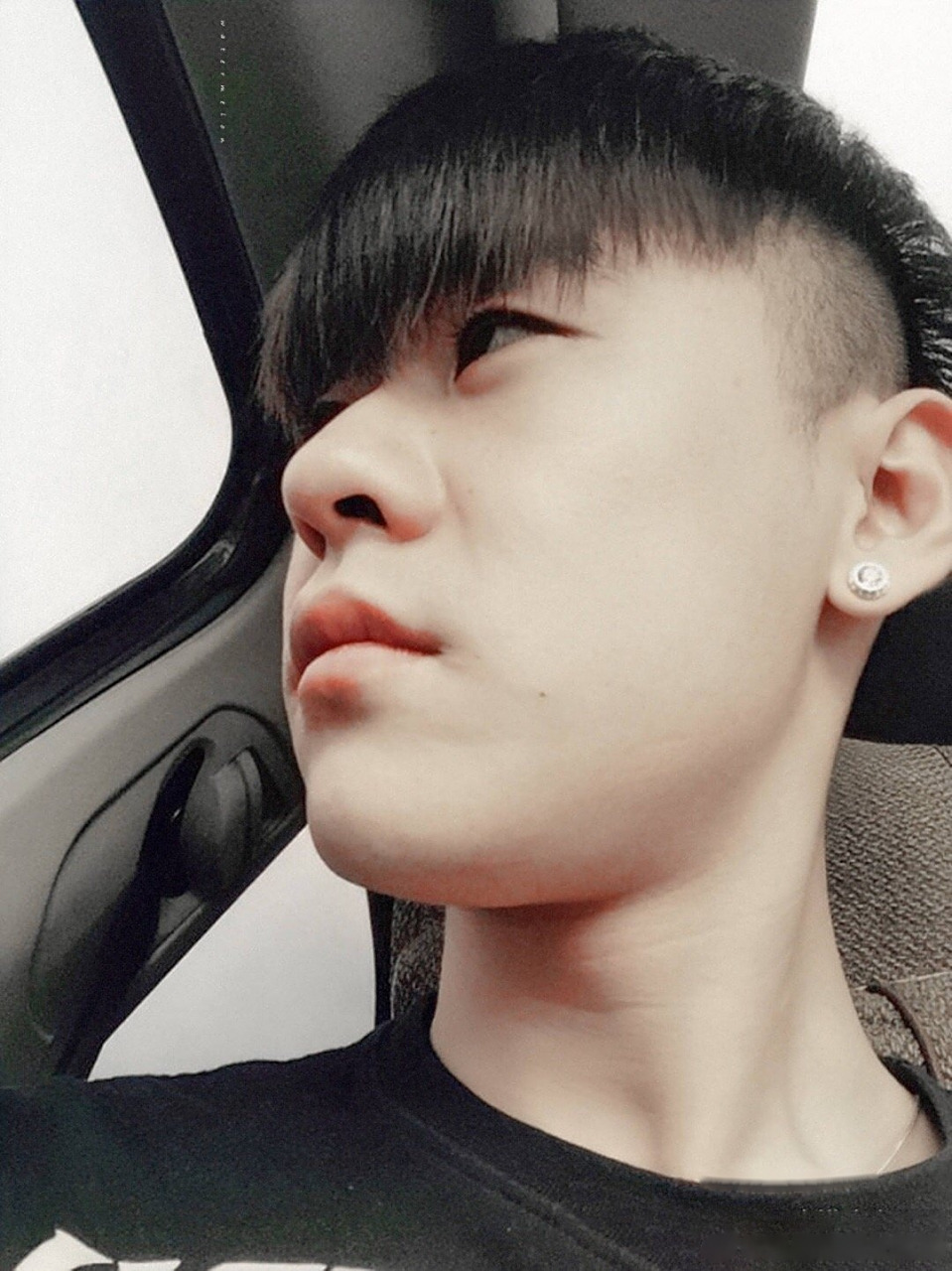 张云雷自拍不完全小合集～  是帅帅气气的张云雷啊!