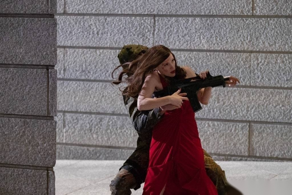 杰西卡·查斯坦主演的动作惊悚片《艾娃》发布全新海报和剧照.