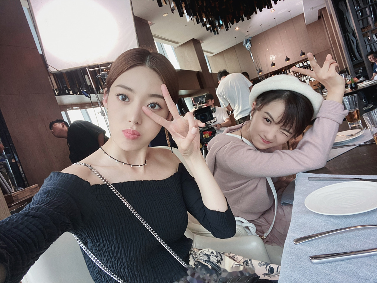 这是一份小99的合照大礼包 #99分女朋友