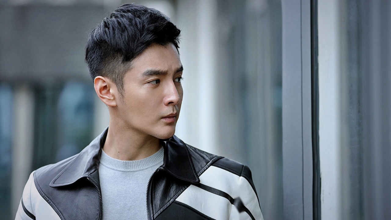 张昊唯#网剧重生# 新的一周,你是不是和小室一样,期待新鲜的小路警官