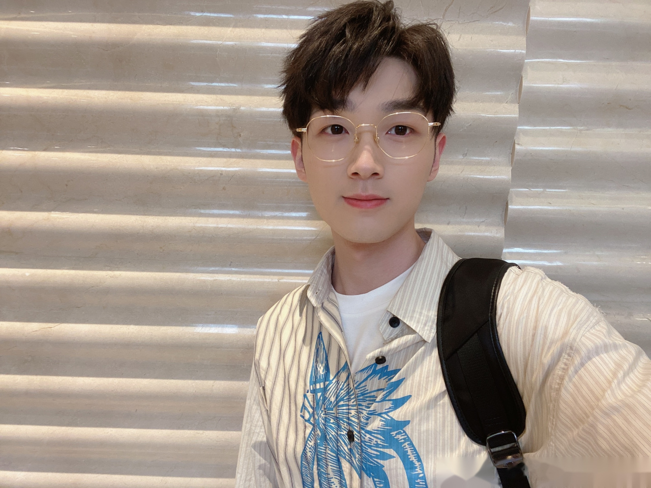 郭虹旭, 我的发际线可能