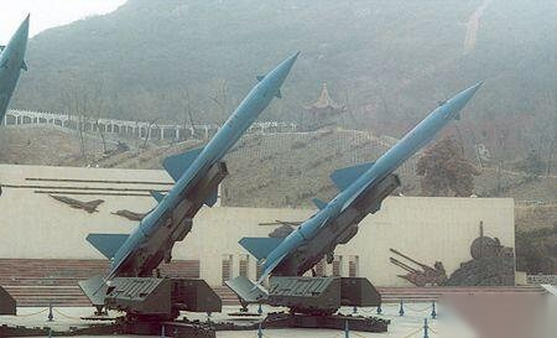 微博公开课# 不为人所熟知的拉沃契金设计局作品:  苏联第一架突破