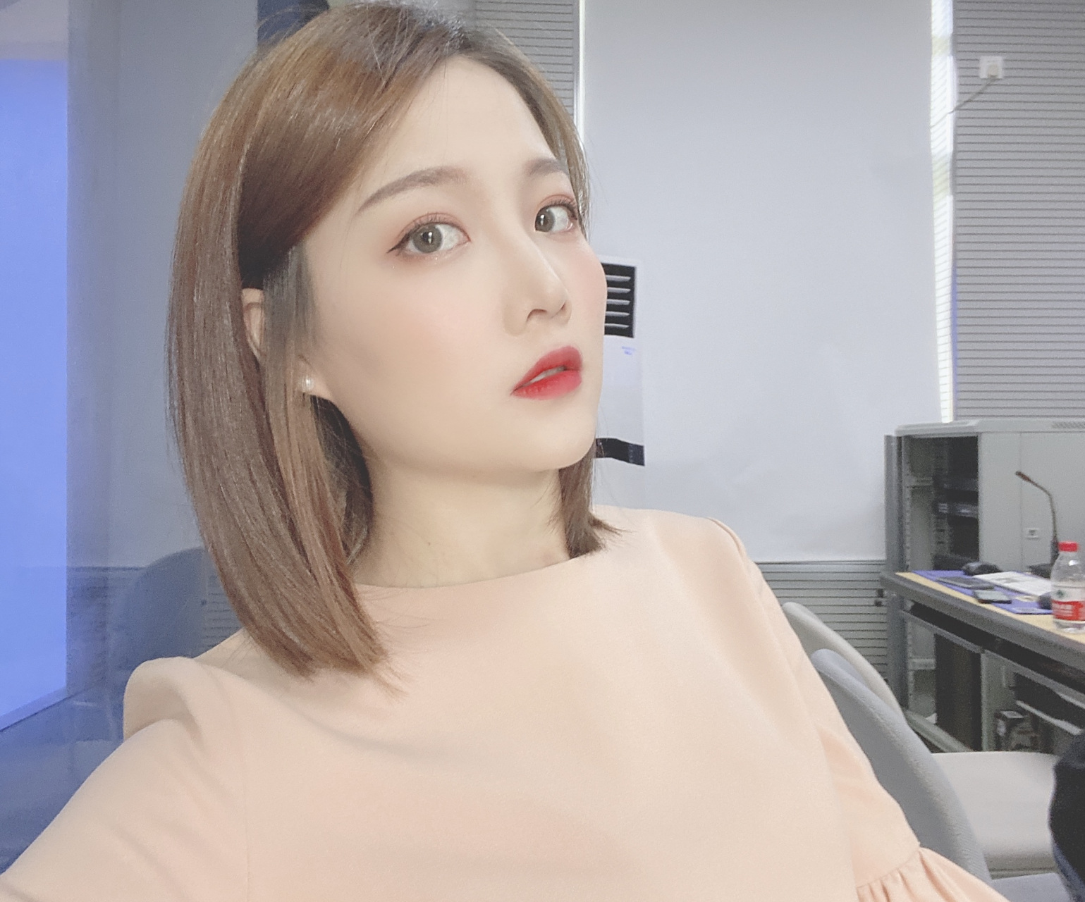 今天是张琦晖的生日哦!粤饼们一起祝我们漂亮的kiki生日快乐吧!