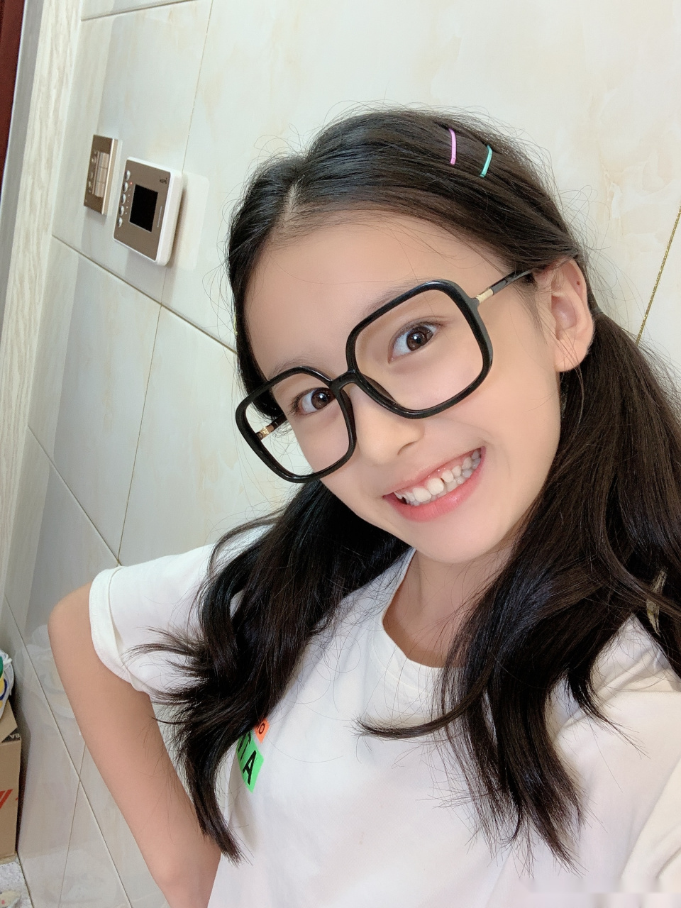 今日印象#裴佳欣##萌娃养成记# 现在照片都是自己出