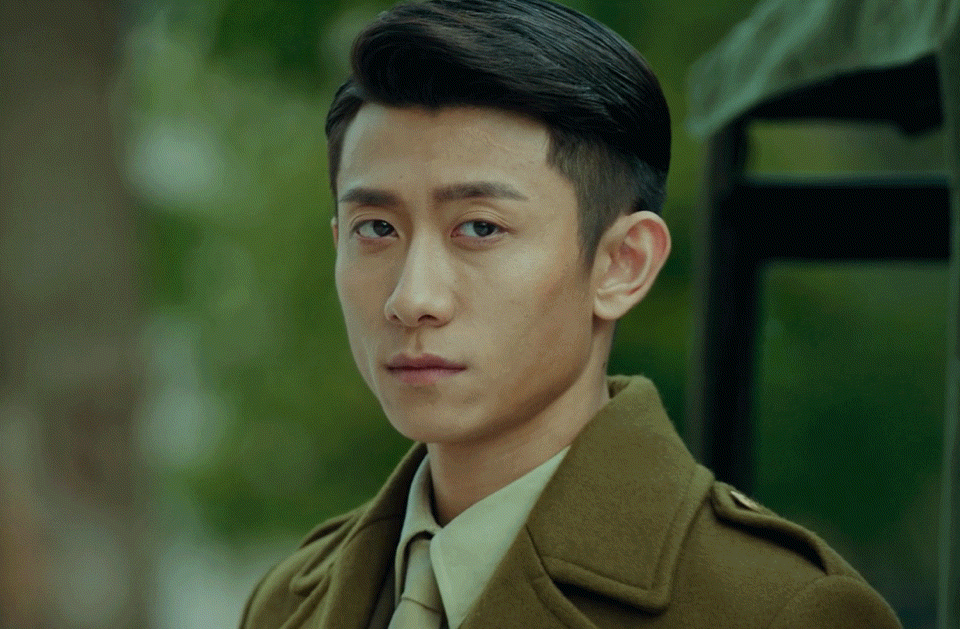 刘星心心念念的硬汉小生终于盼成真,沈放当兵狂升职,最终还把青梅竹马