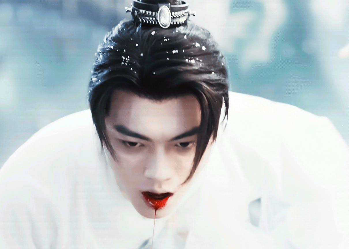 古装剧男主战损吐血,谁最有美感[思考] 王一博,肖战,李易峰,鹿晗,邓伦