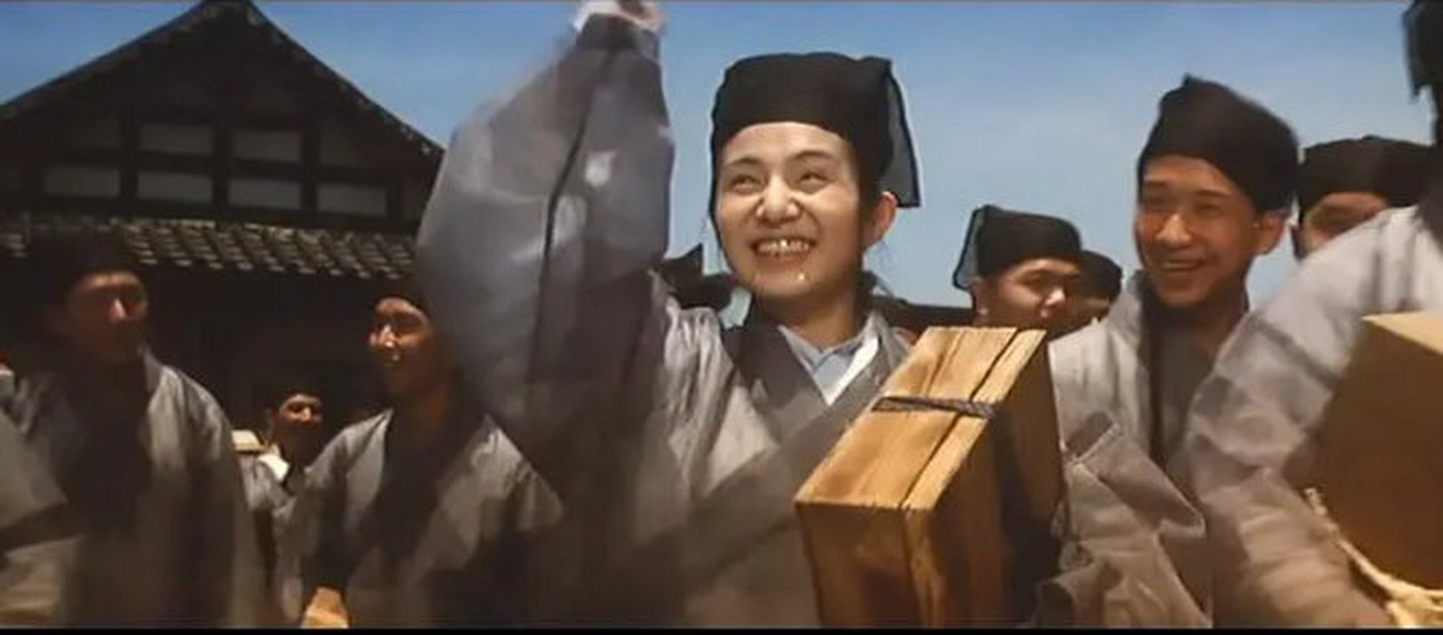 1994年电影《梁祝,杨采妮饰演祝英台,活泼可爱,美丽动人.