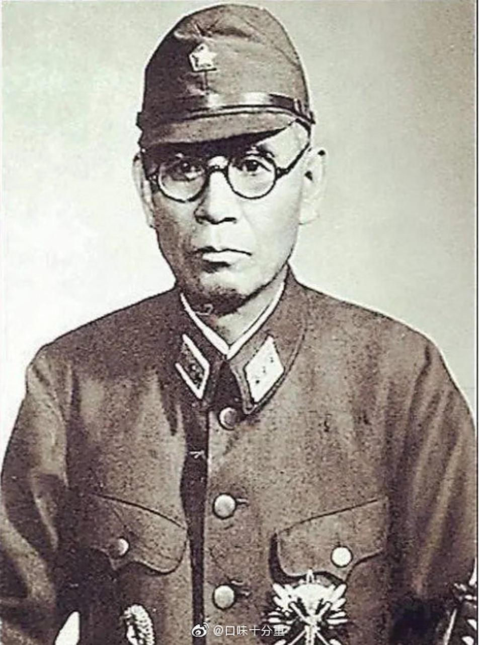 华北侵华日军总司令冈村宁次有一个侄子叫山田井马,是飞行员,1944年1