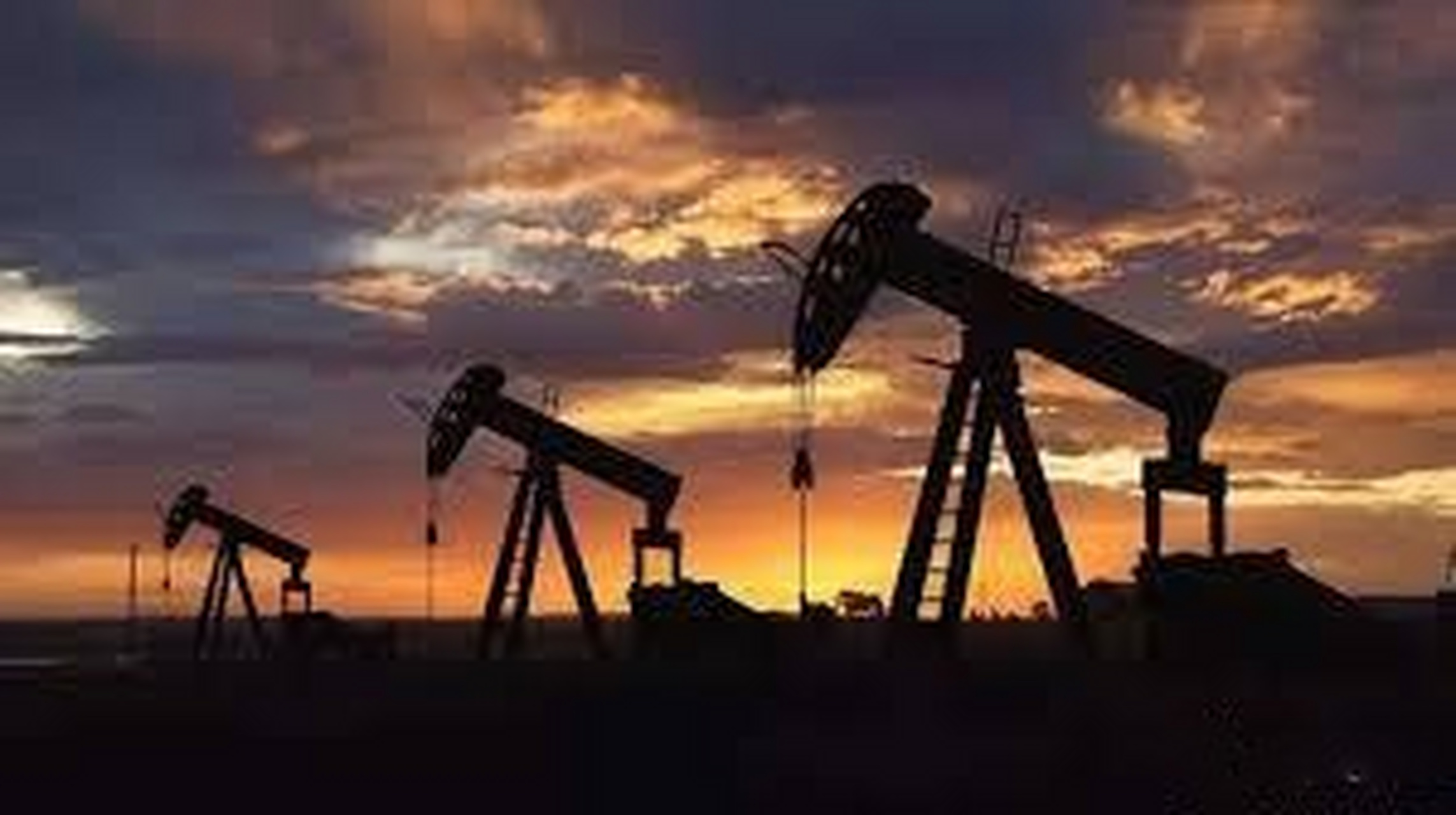 wti#原油#期货上涨4美元/桶,涨幅扩大至30%.02