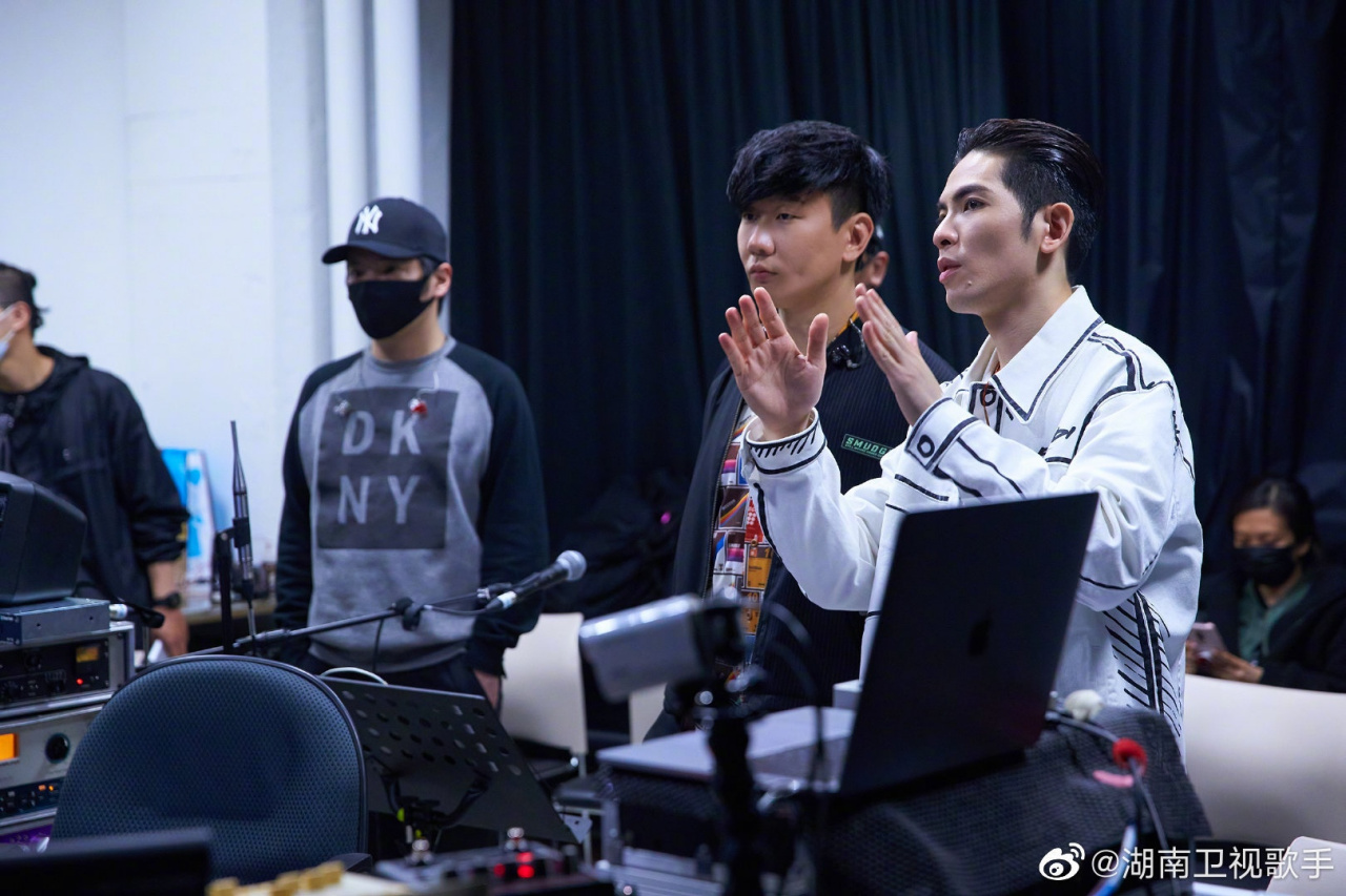 歌手当打之年# 神仙兄弟情的彩排合照来啦!