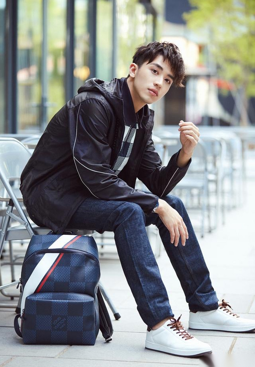 柴鸡蛋,相信许魏洲的人品和实力就完事儿了!