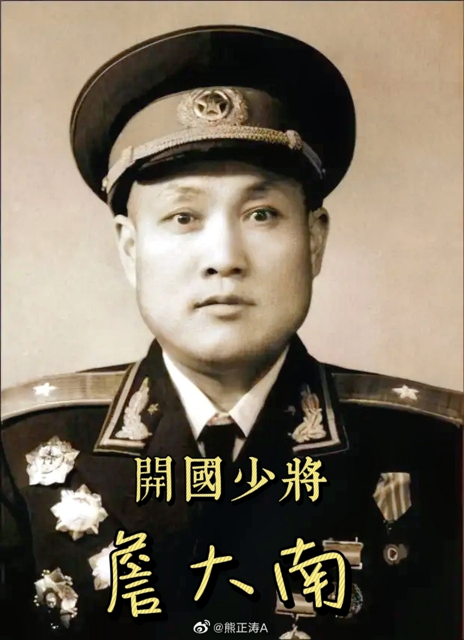 1955年-1965年,新中国第一次授衔,截止到1965年军衔制取消,一共有1614