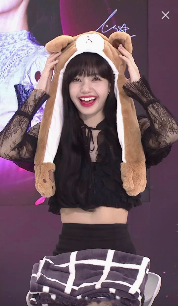 lisa直播无修生图来了,来看看国内镜头下的lisa,状态如何?[喵喵]