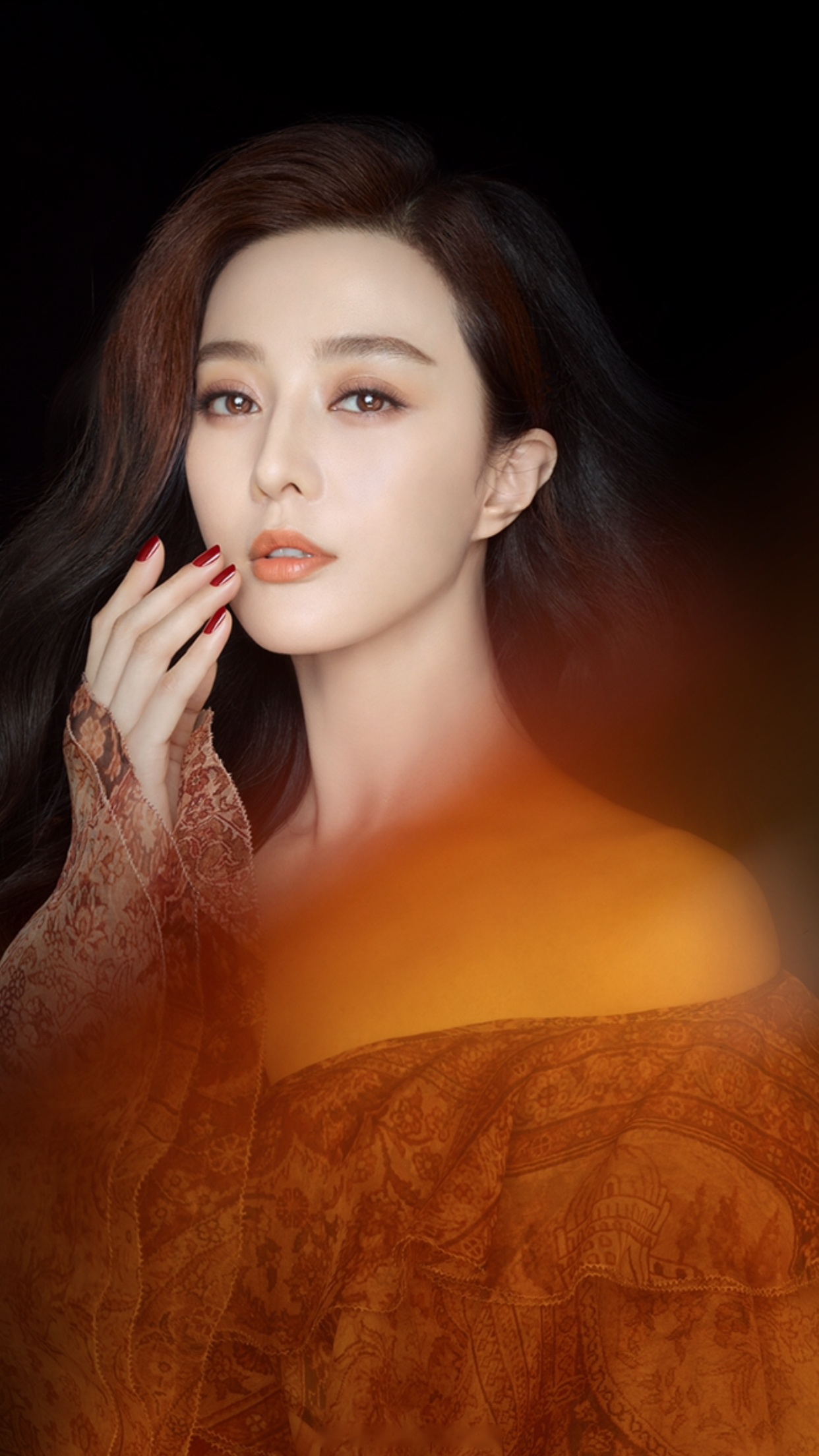 时尚女王范冰冰 优雅演绎知名美妆护肤品牌jayjun捷俊 最新一季广告