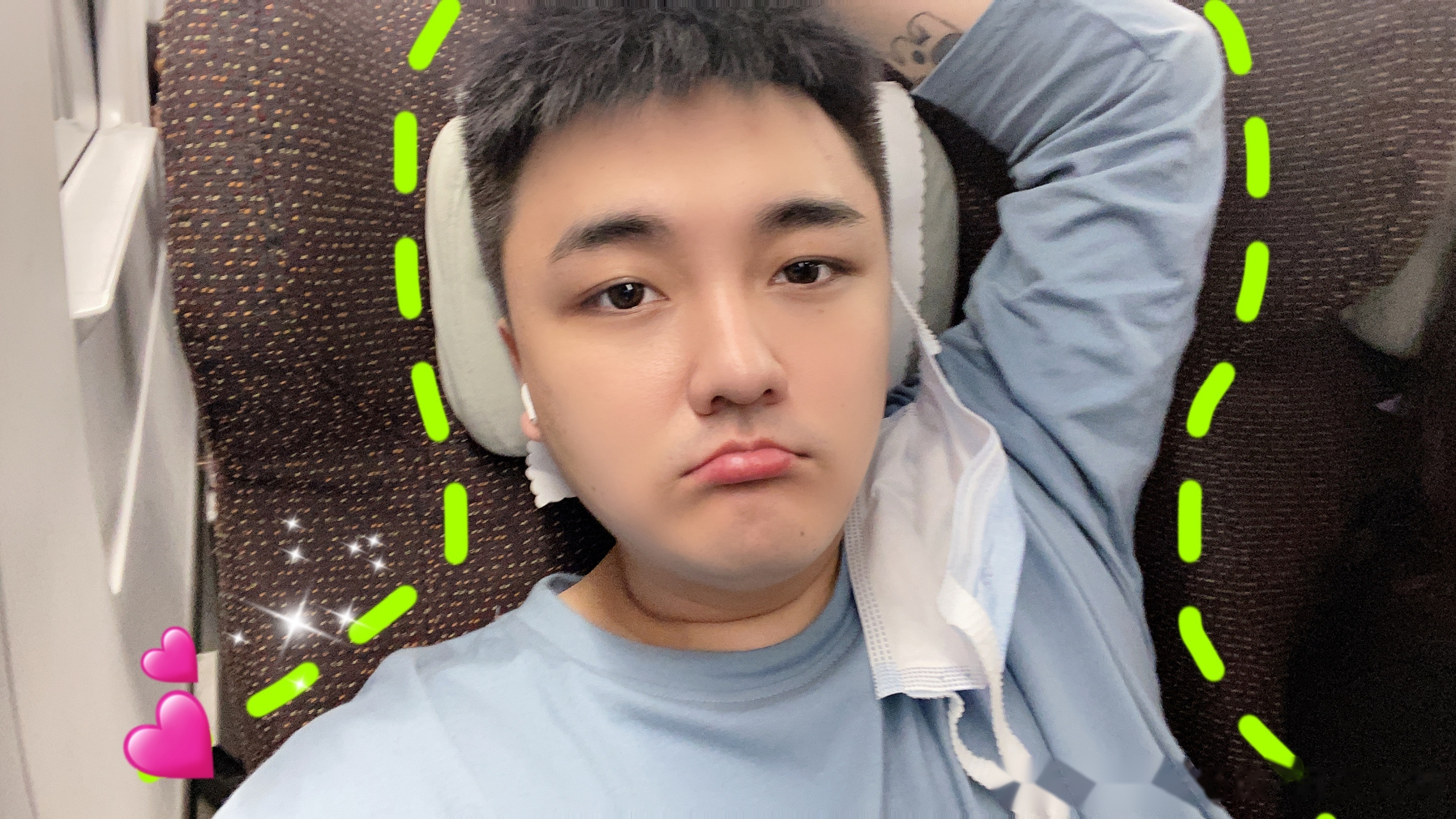 满汉女神  大家一定要保重身体 因为感冒太难受