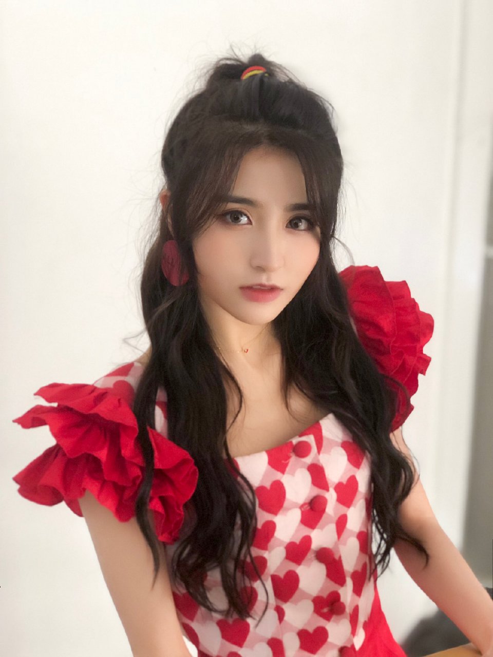 金子涵,刘令姿,戴燕妮,曾可妮,四位妹妹都太飒了