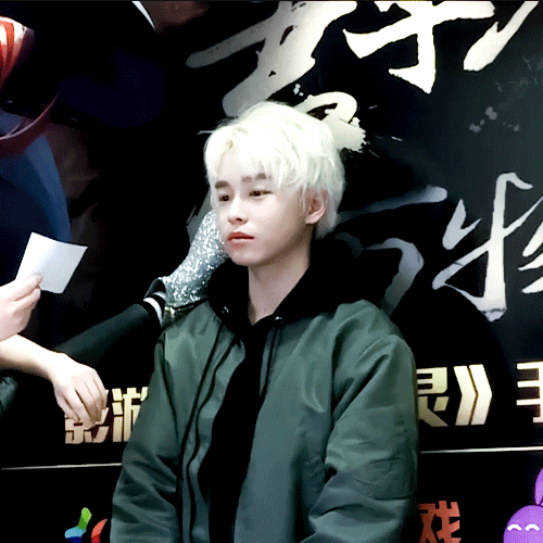 彭昱畅的白发造型鲨我!日漫少年既视感叭!