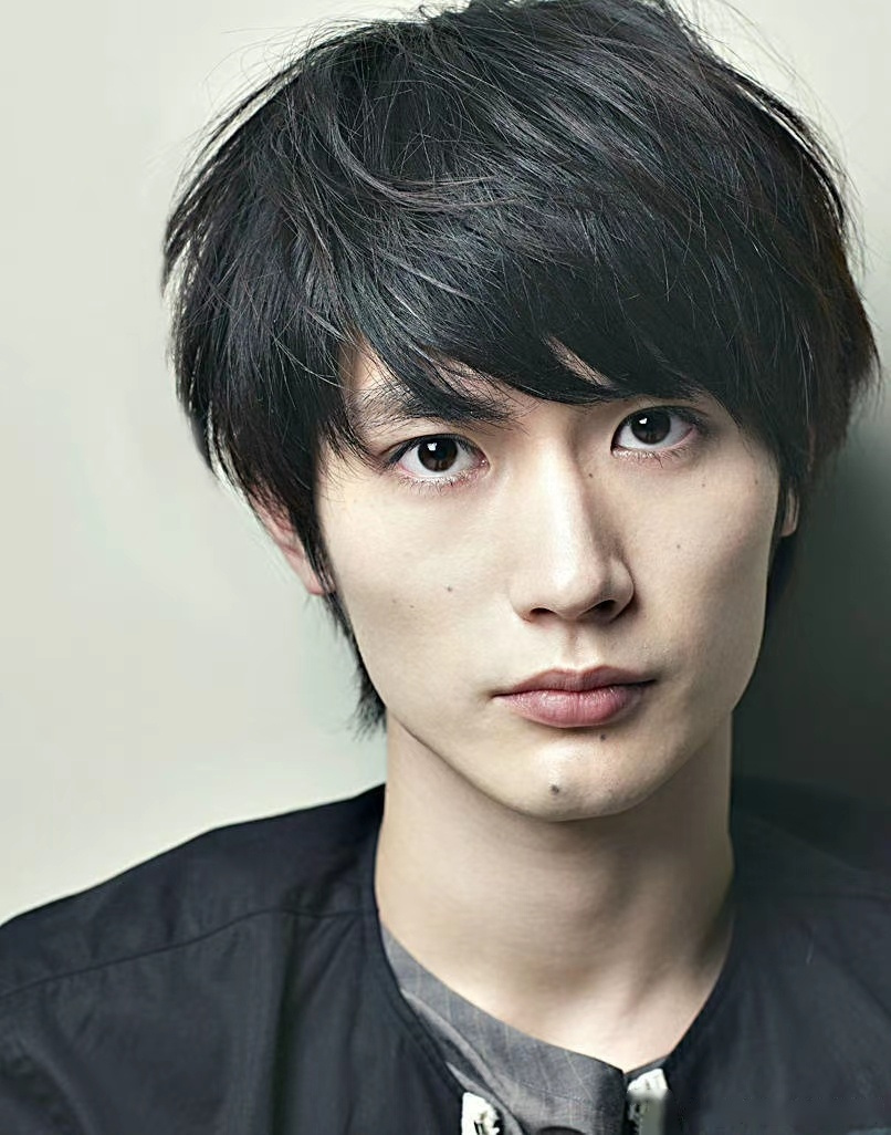 7岁出道,每年都有新作品,他大概真的觉得世界没意思了吧.