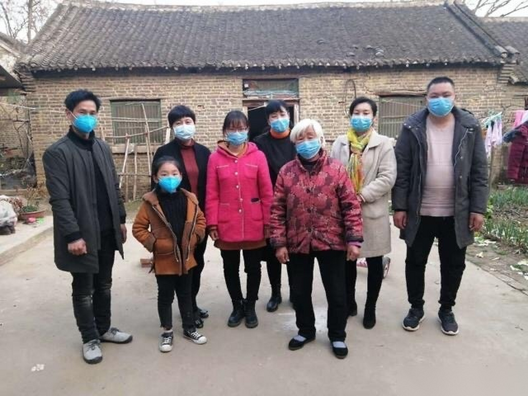 河南社旗县:磨难的家庭 艰辛的学子 社旗县朱集镇许庄村任琳琳是安阳