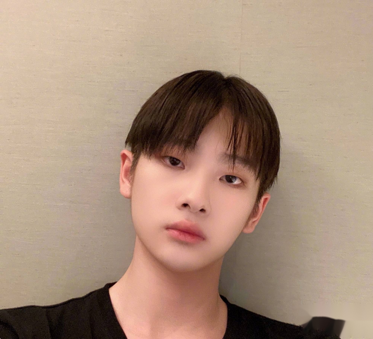 周震南父亲公司发声明#据新浪娱乐,周震南父亲公司"