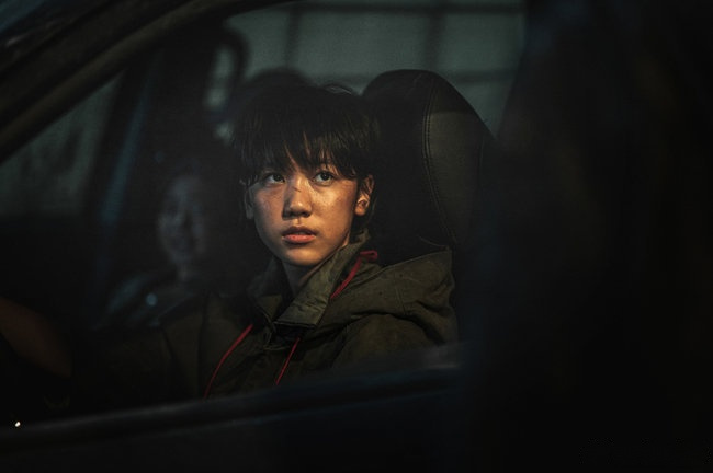 釜山行续篇《釜山行2:半岛》发布新剧照:.