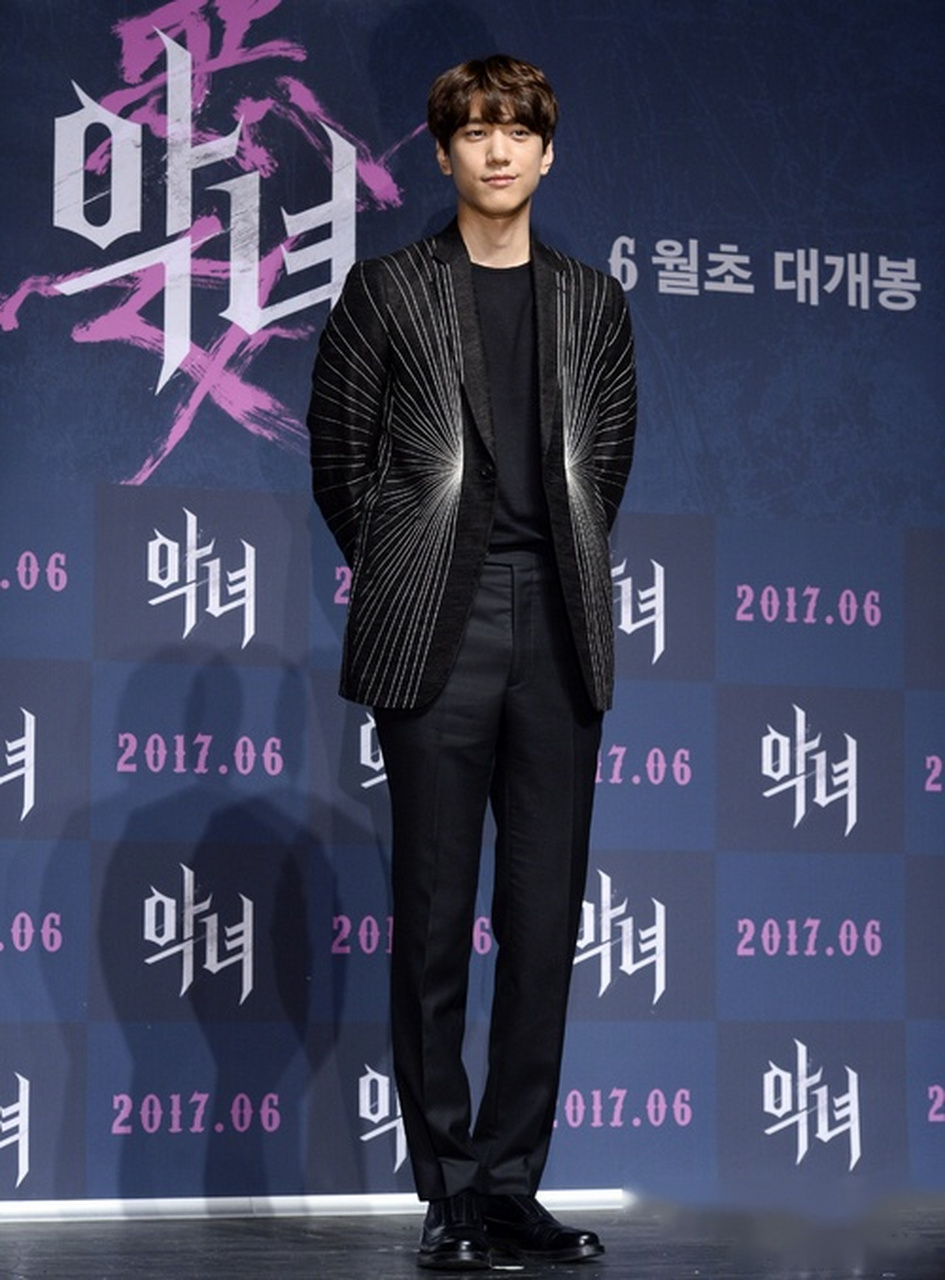 盛骏今天现役入伍,将在江原道2师团新兵教育大队接受为期5周的基础