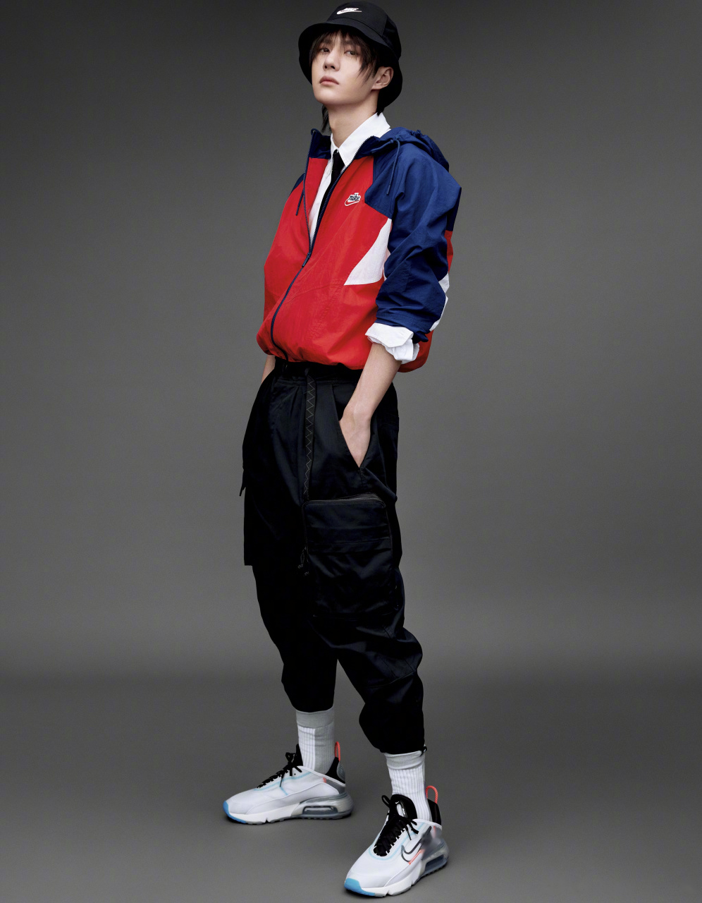 新的一周,新的未来,低头一看,发现今天穿的是air