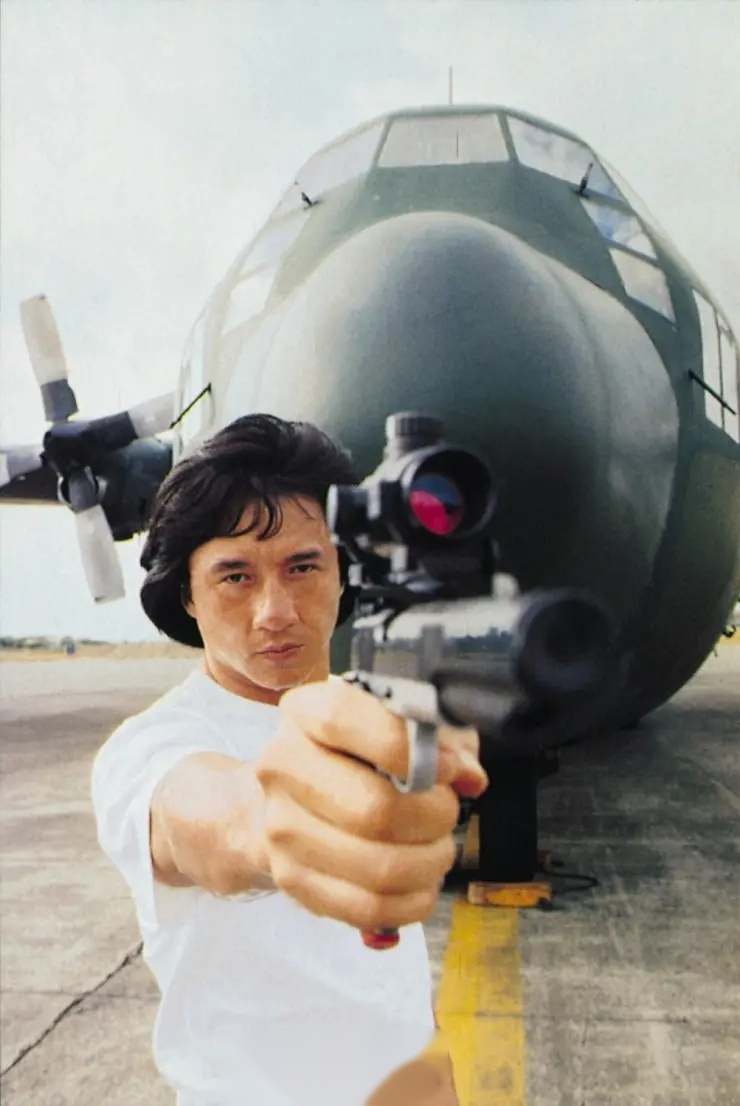 1991年的《火烧岛》,是成龙,刘德华,洪金宝和梁家辉四个人都不愿意