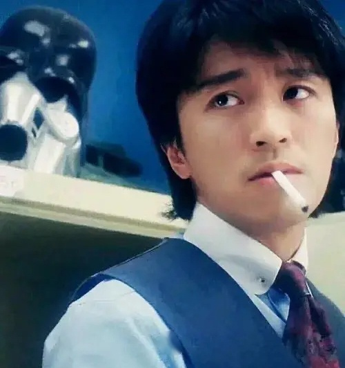 1991年上映的电影《整蛊专家》,片名是周星驰起的.