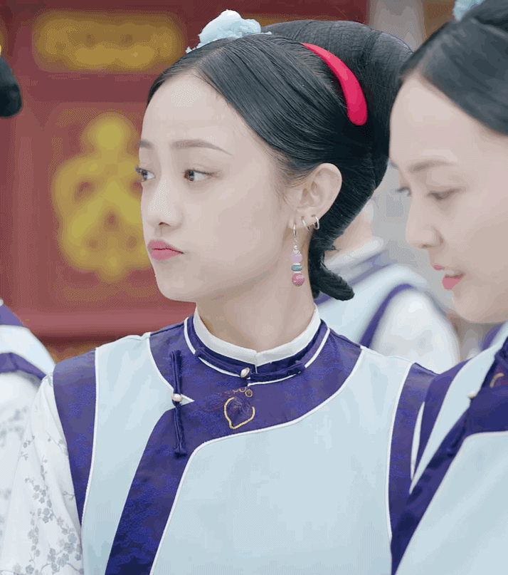 听说赵语星今儿很狂野?卖萌挨揍了…下次还敢!