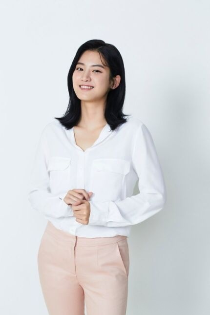 朴柱炫有望出演kbs新综艺剧《僵尸侦探 》女主角.