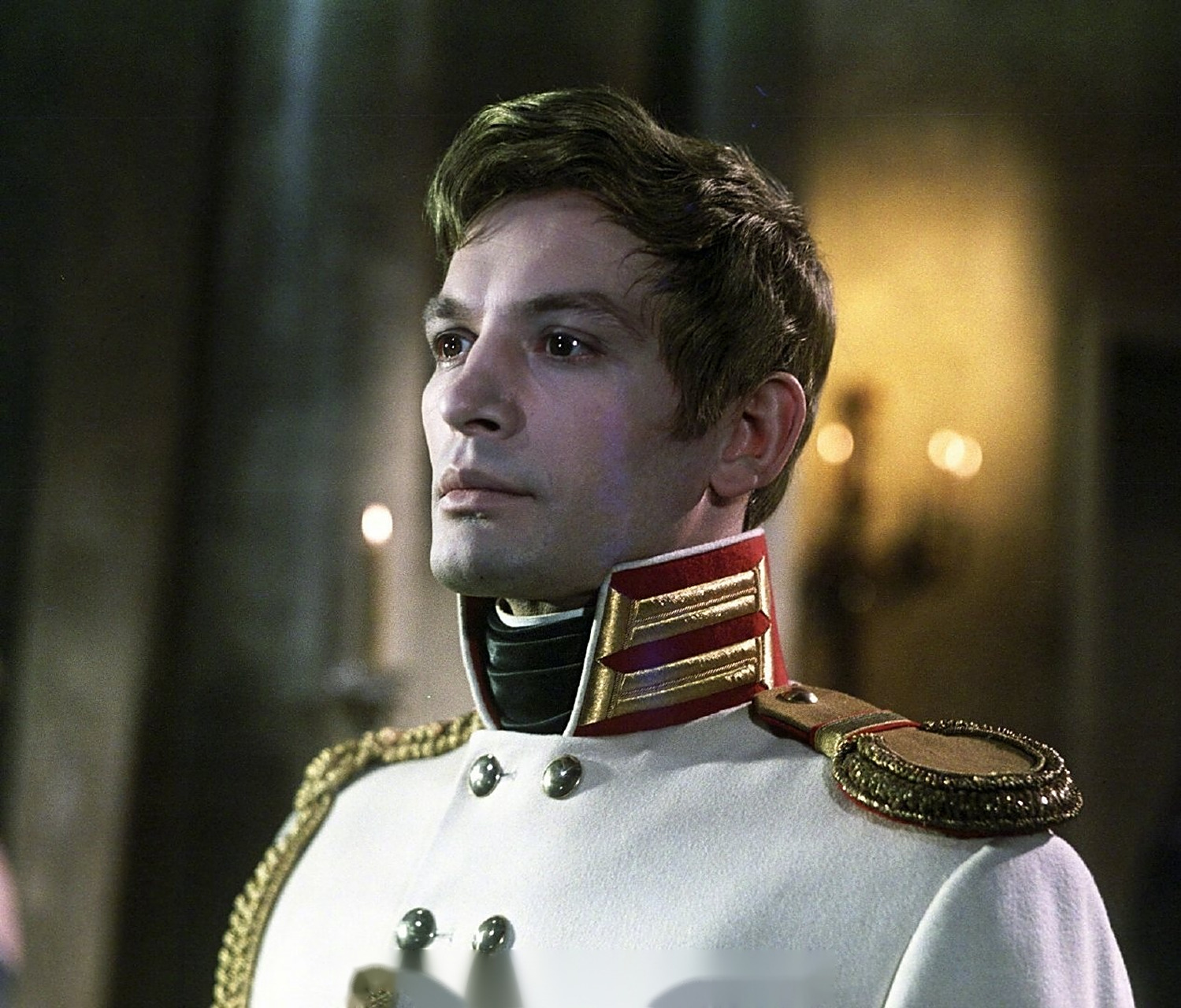 据外媒,当地时间1月28日,俄罗斯著名演员瓦西里·兰诺沃伊因感染新冠