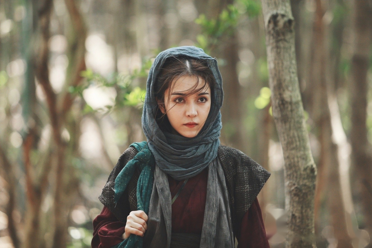 颜冰暂别这一段武侠之旅 武功已升级 来日江湖再相聚 杀青快乐[喵喵]