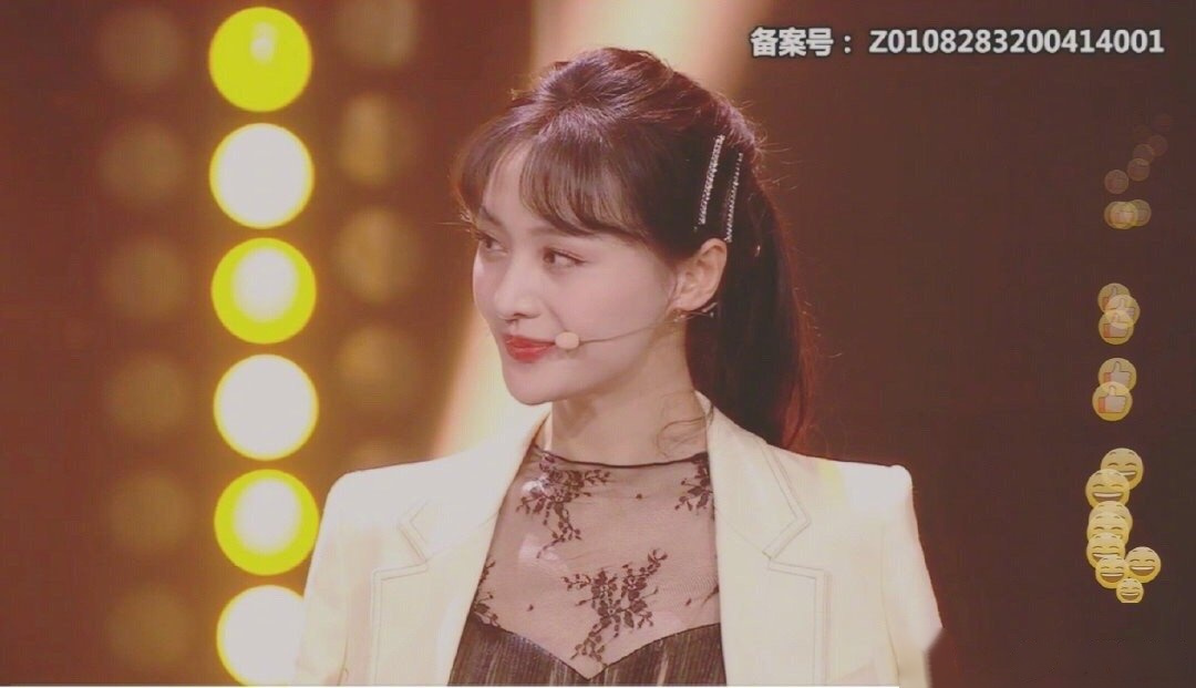 郑爽穿晚礼服跳舞# 太美了吧!状态真的很不错啊