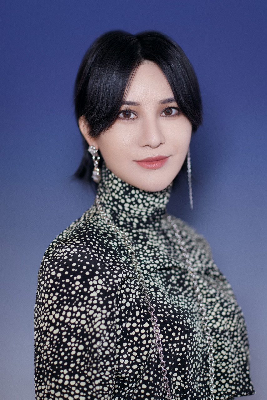 尚雯婕  电子唱作人尚雯婕   尚雯婕 · cctv经典咏流传  和诗以歌