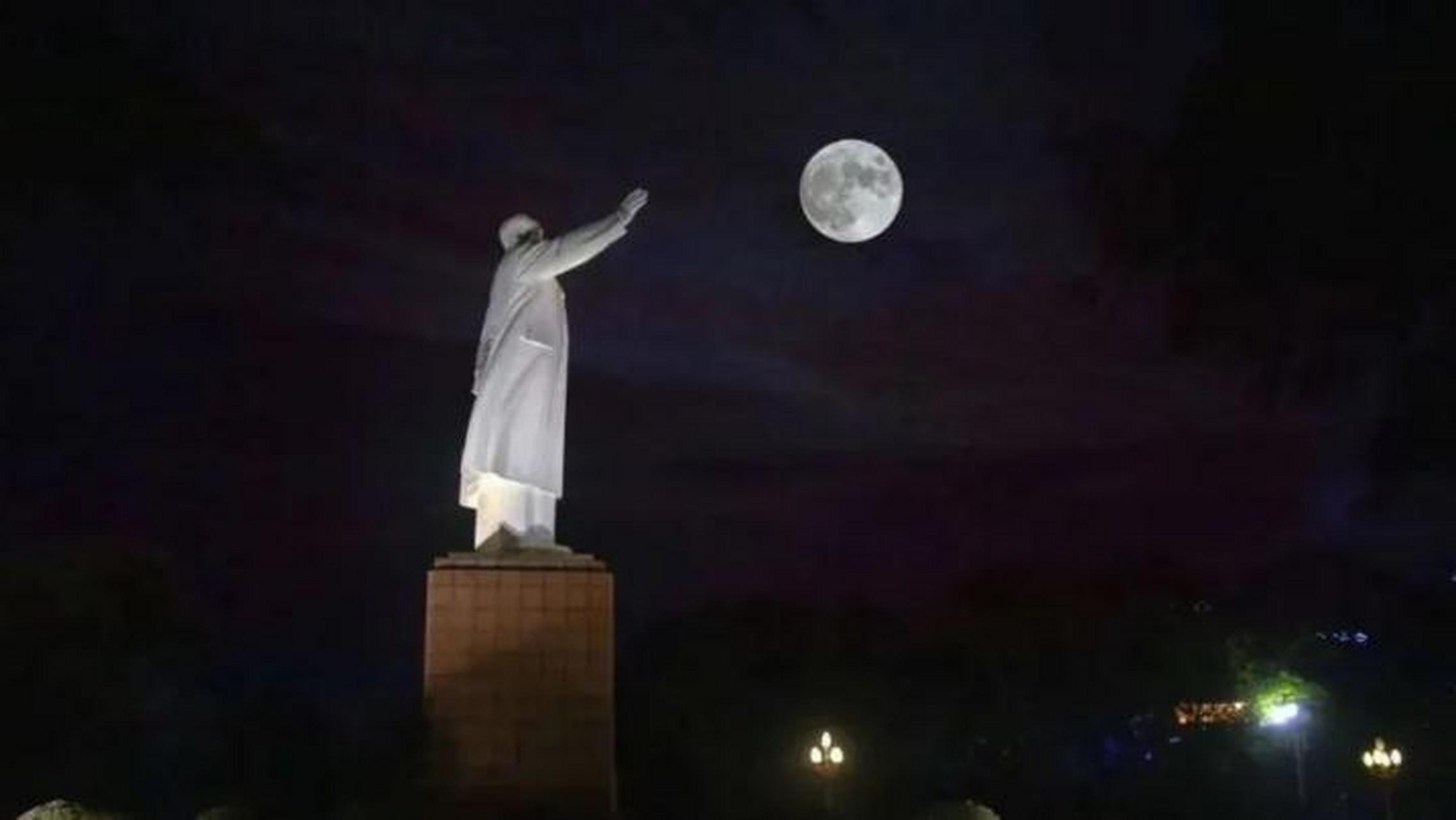 晚安# 可上九天揽月,可下五洋捉鳖,谈笑凯歌还.