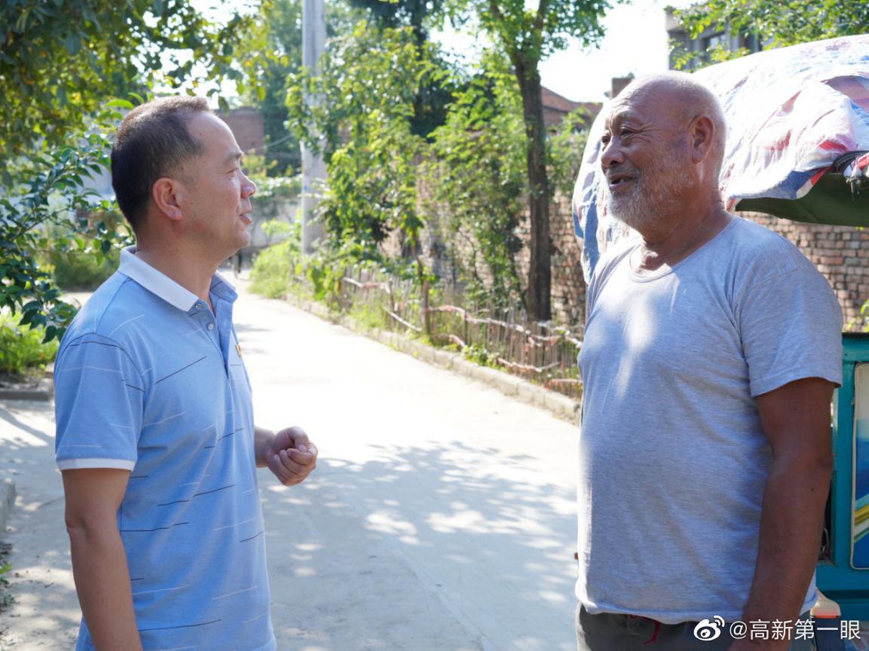 【黄晓晨:培育"信心"种子 倾情深耕贫困户心田"面对生活的苦难