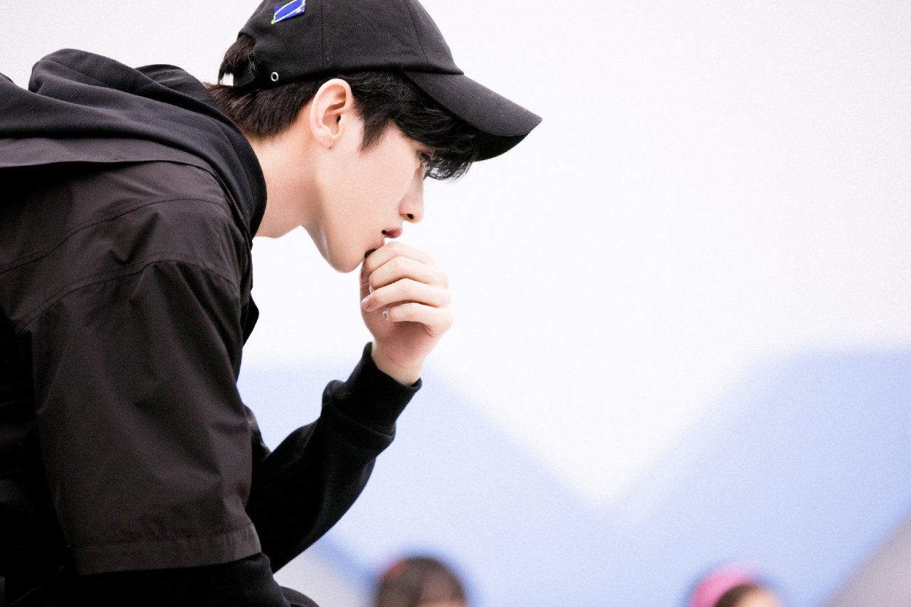 被蔡徐坤机能风帅到!