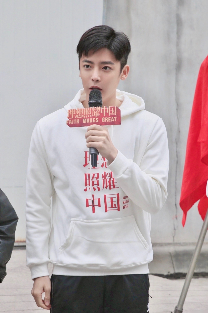 电视剧理想照耀中国之《春之祭》篇章今日开机,@侯明昊 饰 蔡博真.