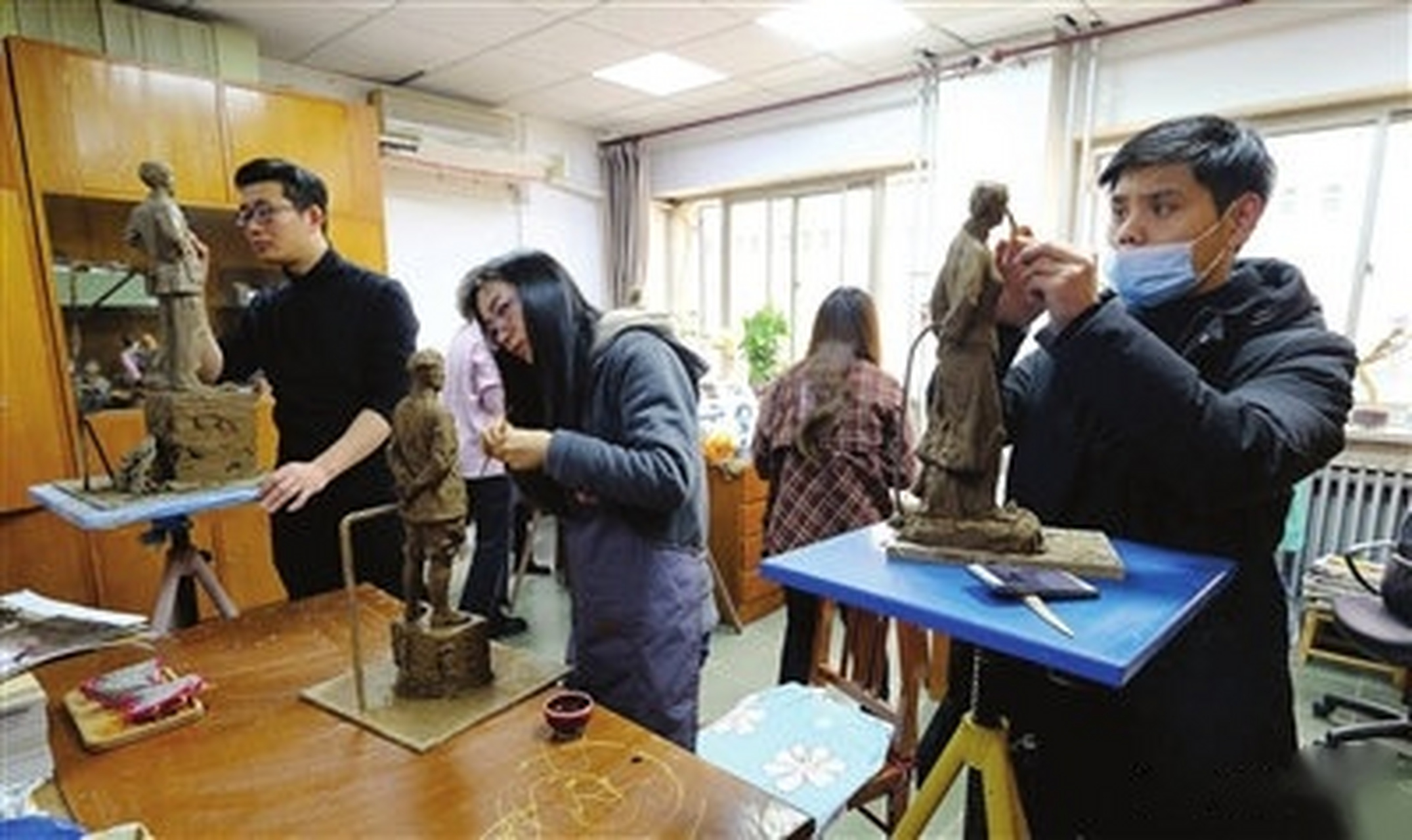 【《古田会议》《百年觉悟》两组彩塑作品献礼建党100周年 泥人张彩塑