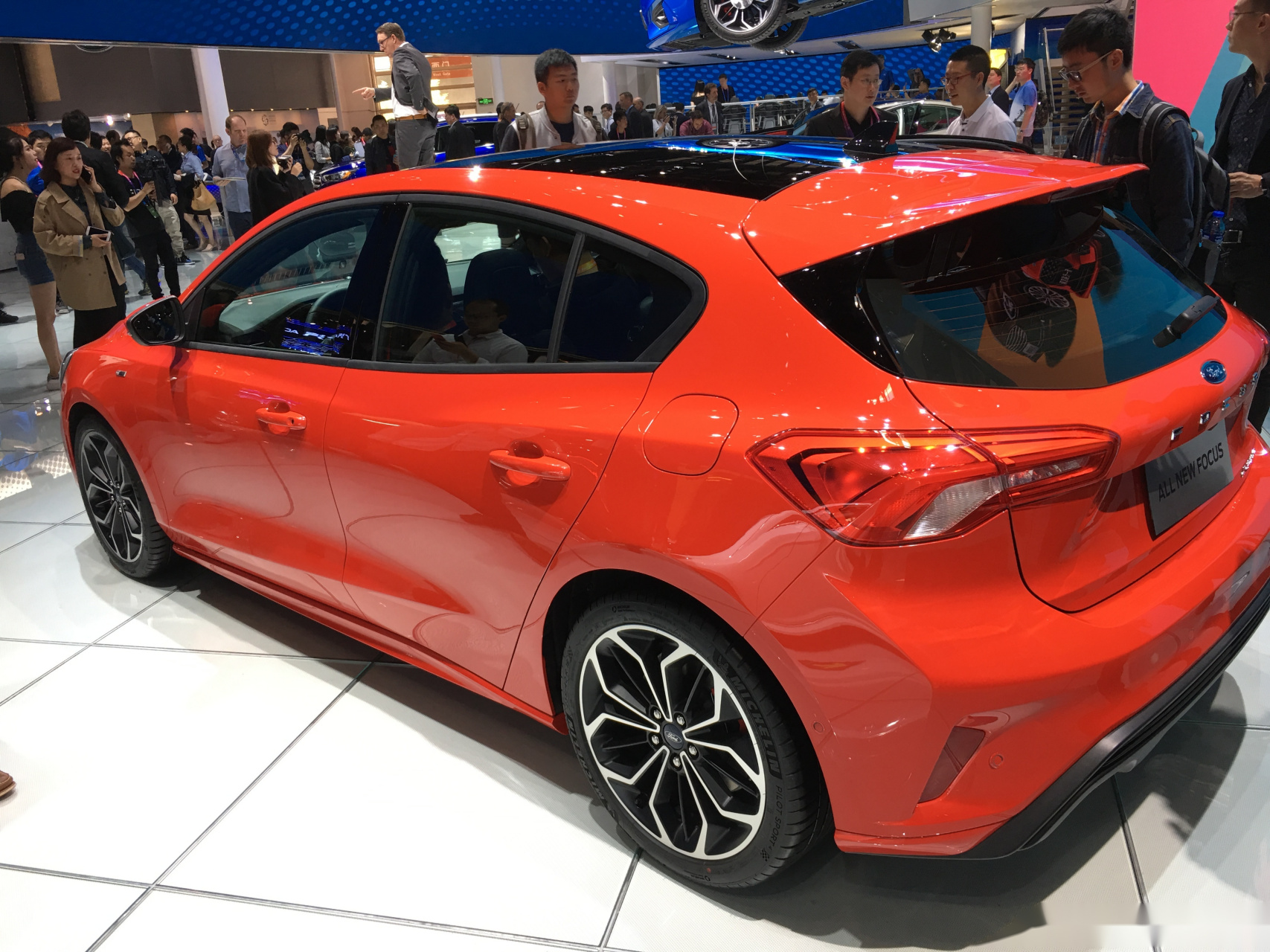 2018北京车展#新款福克斯两厢stline版本,这个外形能满足你对两厢