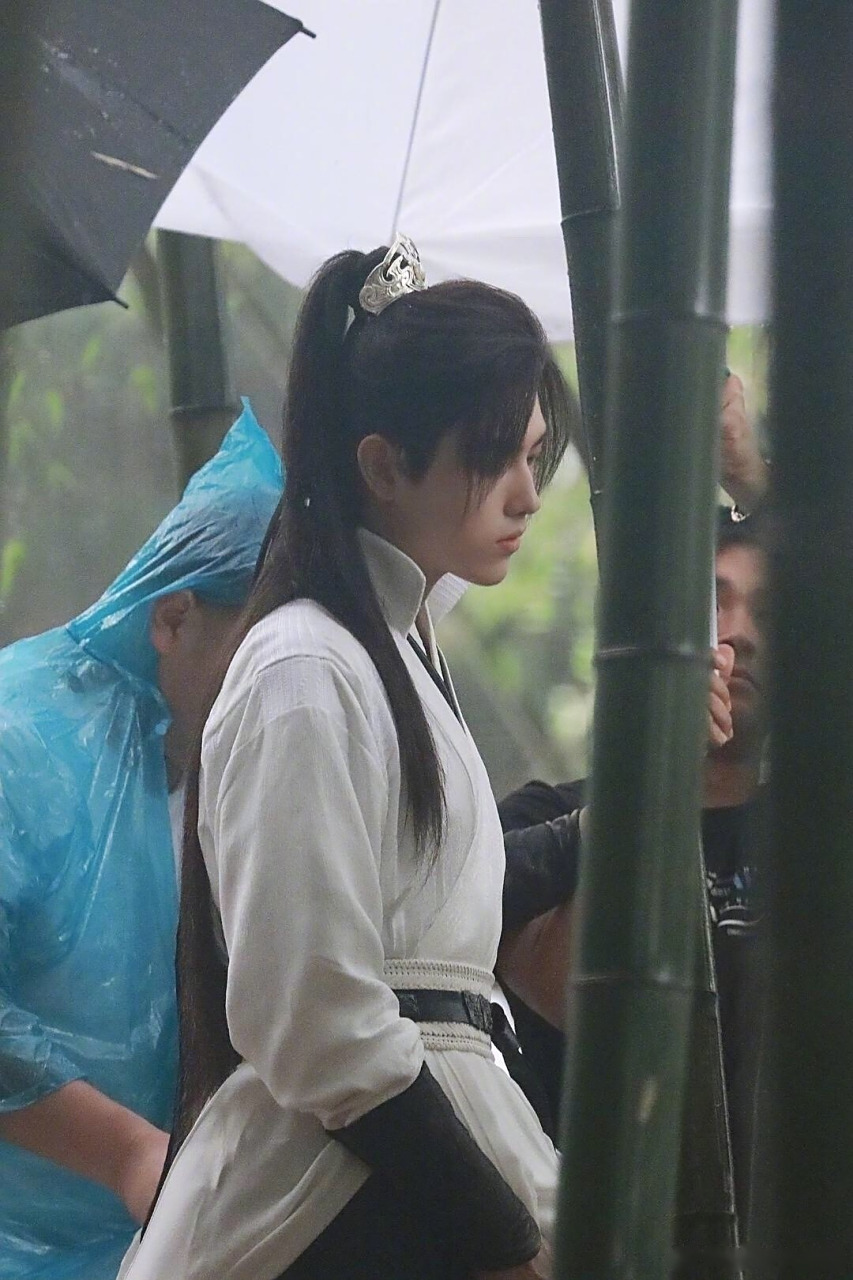 皓衣行路透# ,陈飞宇罗云熙的墨燃楚晚宁扮相来啦